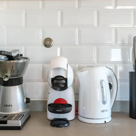 Center Stunning View Φάρο