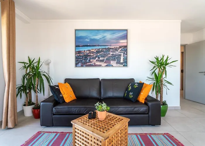 Center Stunning View * ファロ