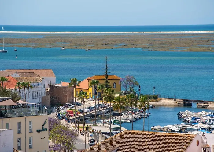 Center Stunning View *